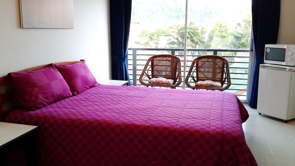 On Street Bed And Breakfast Ban Karon Εξωτερικό φωτογραφία